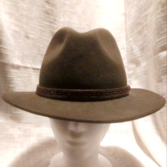 Wool fedora. 2 1/2 in brim Sz M - Picture 2 of 7